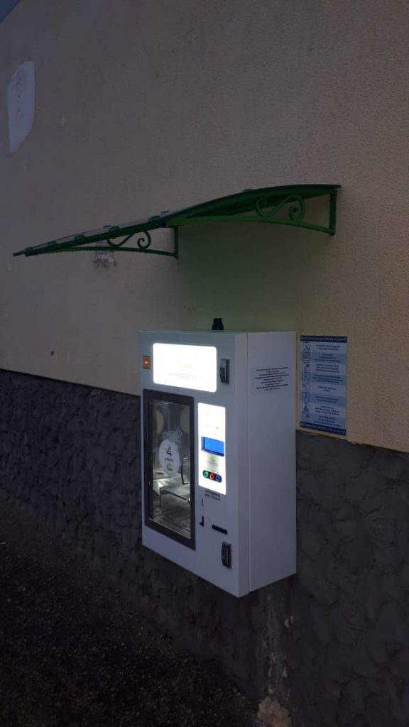 На улице Зубковой установлен новый водомат